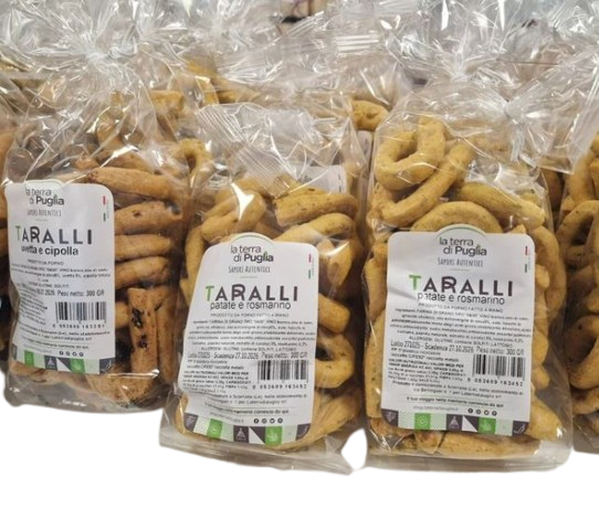 TARALLI AI POMODORI SECCHI